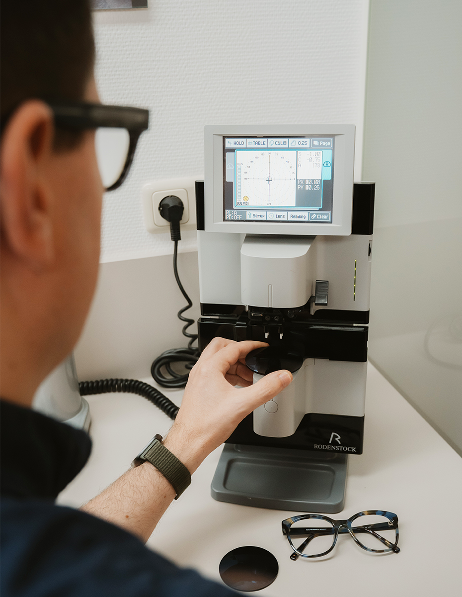 Eigene Werkstatt Optik Scheere