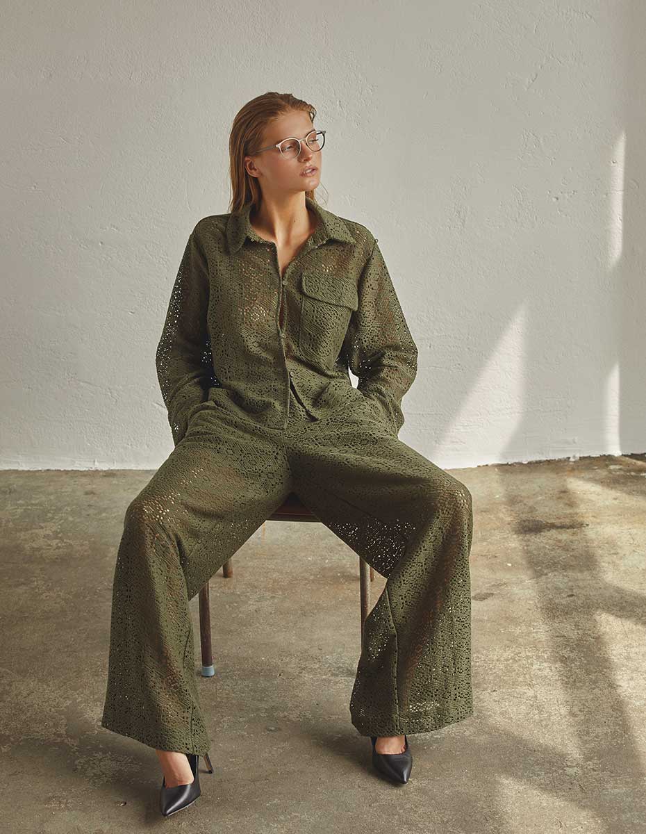 Nifties: Frau mit Brille